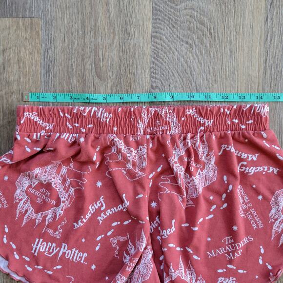 Harry Potter Wizarding World Shorts Size Small - Picture 3 of 5